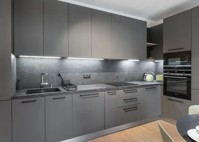 Appartement Lumineux Pres Des Pistes Avec Parking, Animaux Admis - Fr-1-569-138