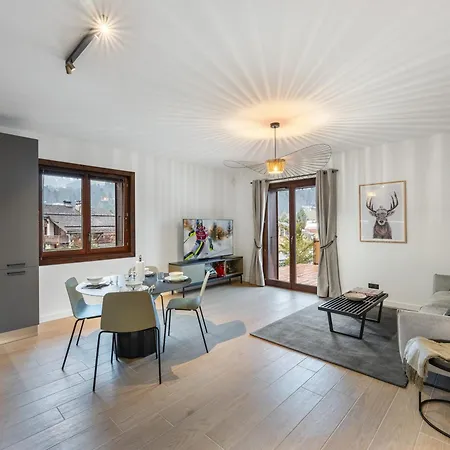 Apartment Proche Pistes Avec Jardin, Parking, Casier A - 5 Min A Pied Du Centre De - Fr-1-569-138 *